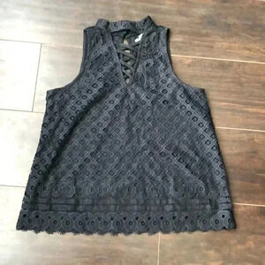 🌼4/$30🌼LOVE,  Fire | Black lace high neck sleeveless tank
